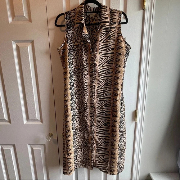 Vintage Animal Print Shirt Dress, Size L. Full button down, sleeveless, unique! - Picture 1 of 12